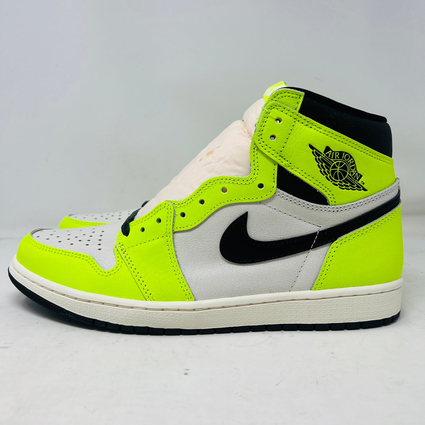 Jordan 1 Retro High OG Visionaire