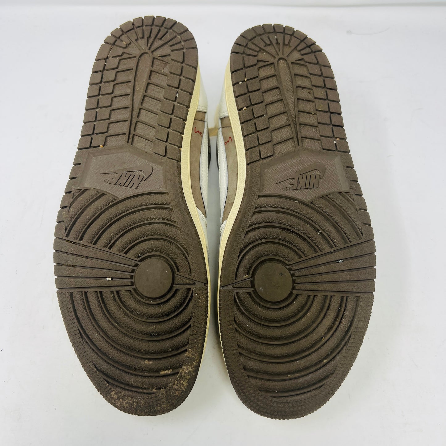 Jordan 1 Retro Low OG SP Travis Scott Reverse Mocha