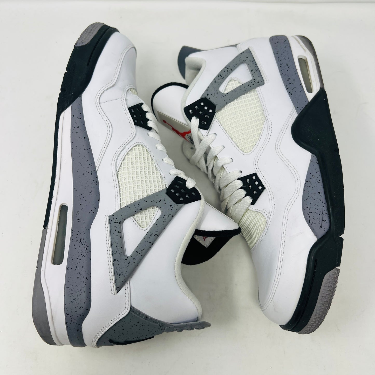 Jordan 4 Retro White Cement (2012)