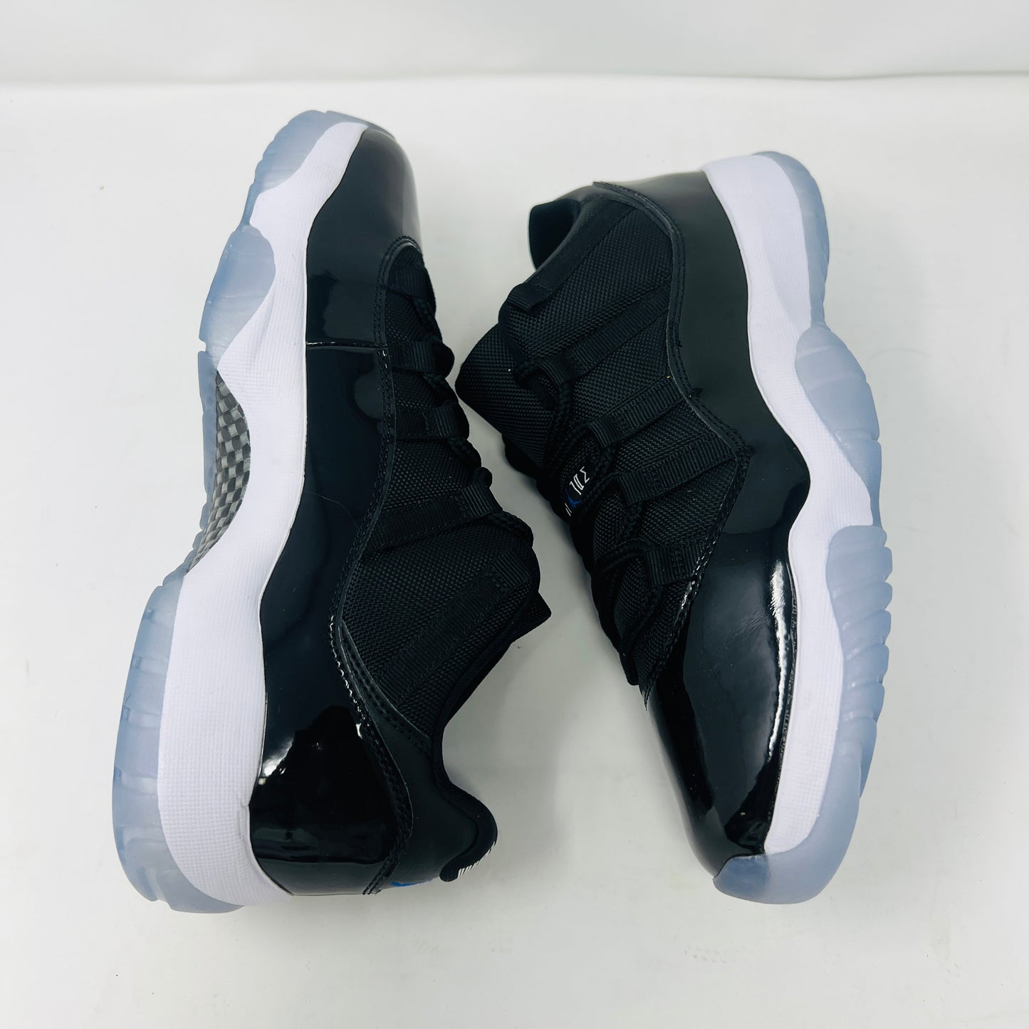 Jordan 11 Retro Low Space Jam