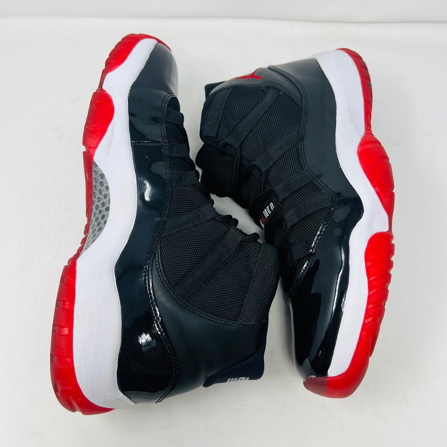 Jordan 11 Retro Playoffs (2012)