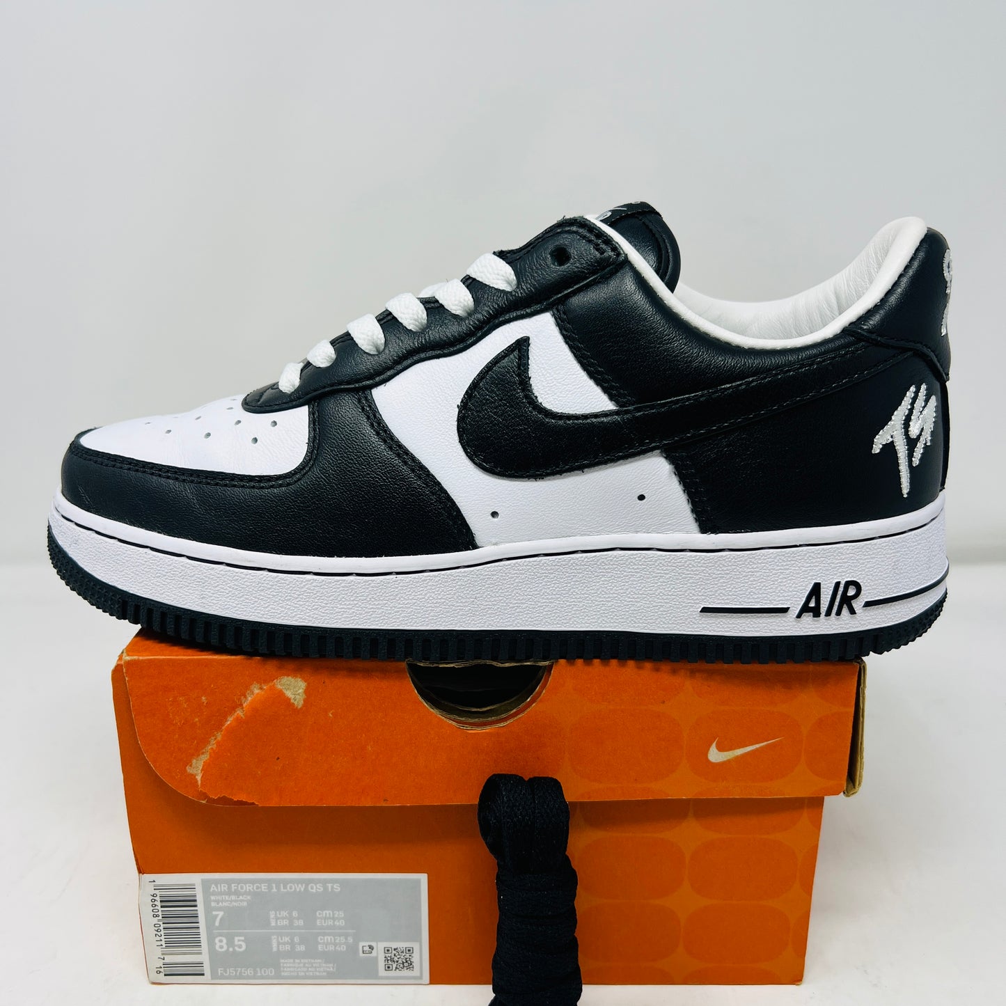 Nike Air Force 1 Low QS Terror Squad Blackout