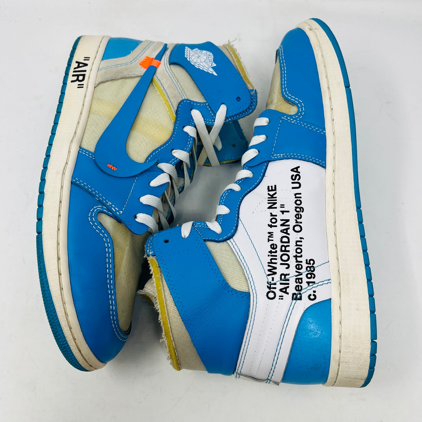 Jordan 1 Retro High Off-White University Blue