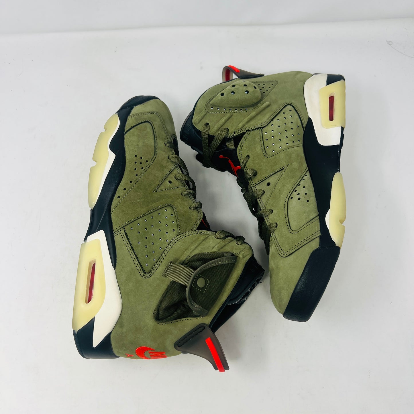 Jordan 6 Retro Travis Scott