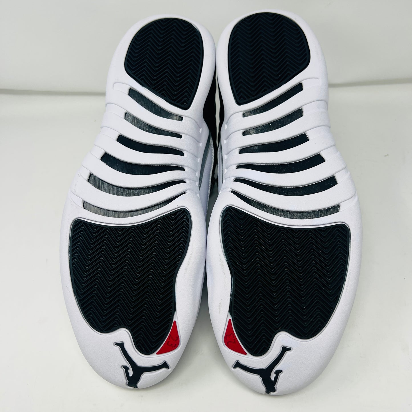 Jordan 12 Retro Playoffs (2022)