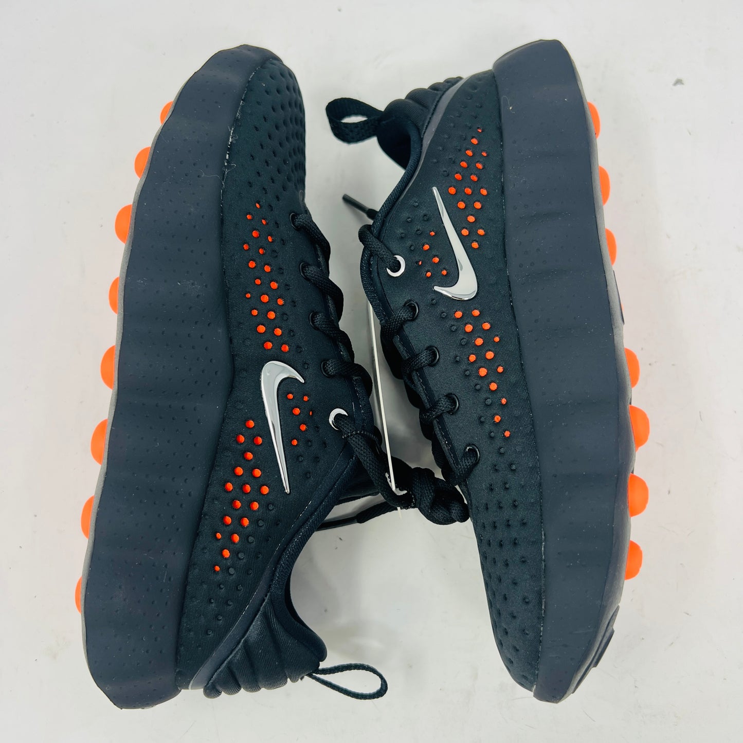 Nike Mind 002 Black Hyper Crimson