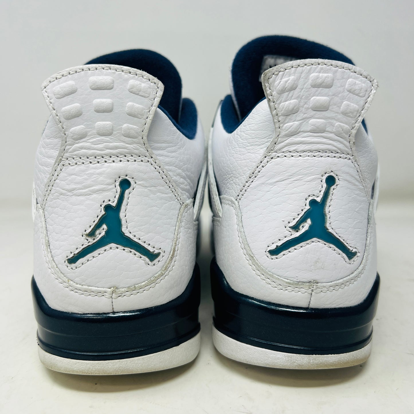 Jordan 4 Retro Columbia (2015)