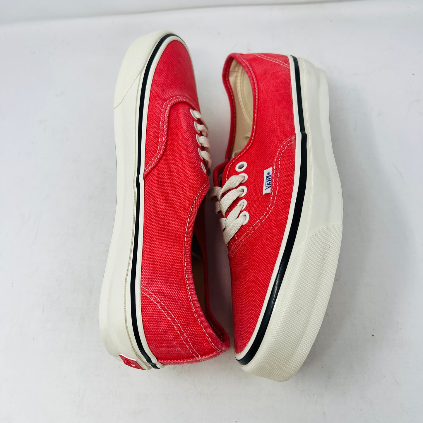Vans Authentic 44 LX Duck Canvas Cayenne Red
