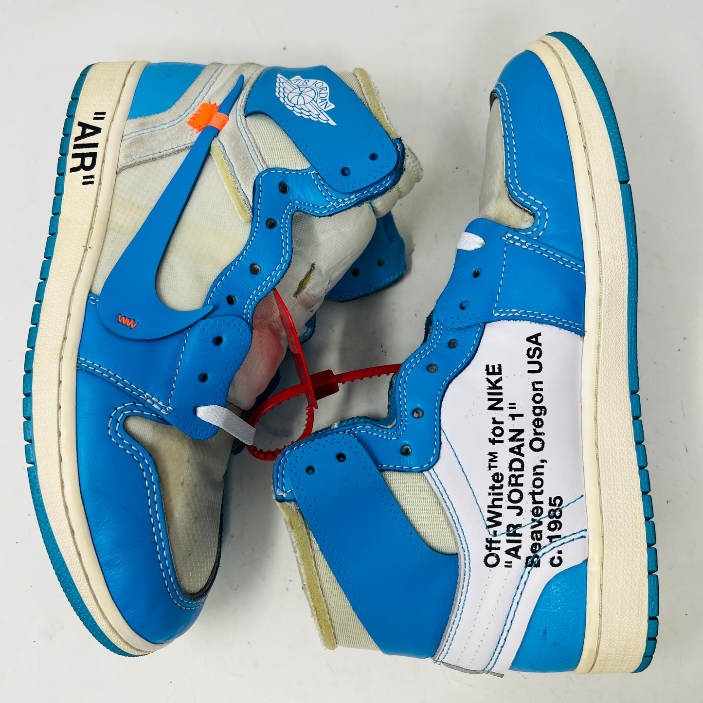 Jordan 1 Retro High Off-White University Blue