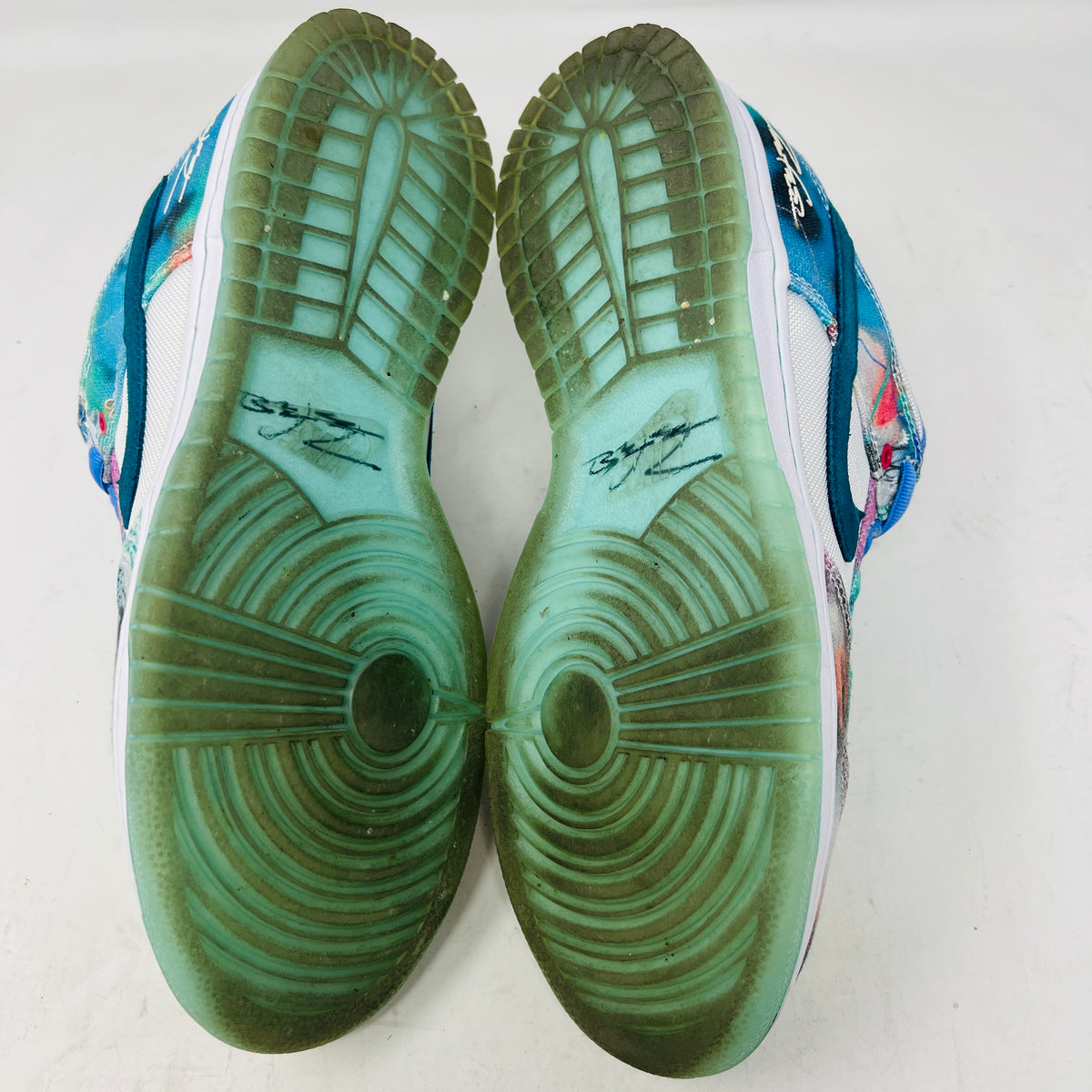 Nike SB Dunk Low Futura Laboratories Bleached Aqua