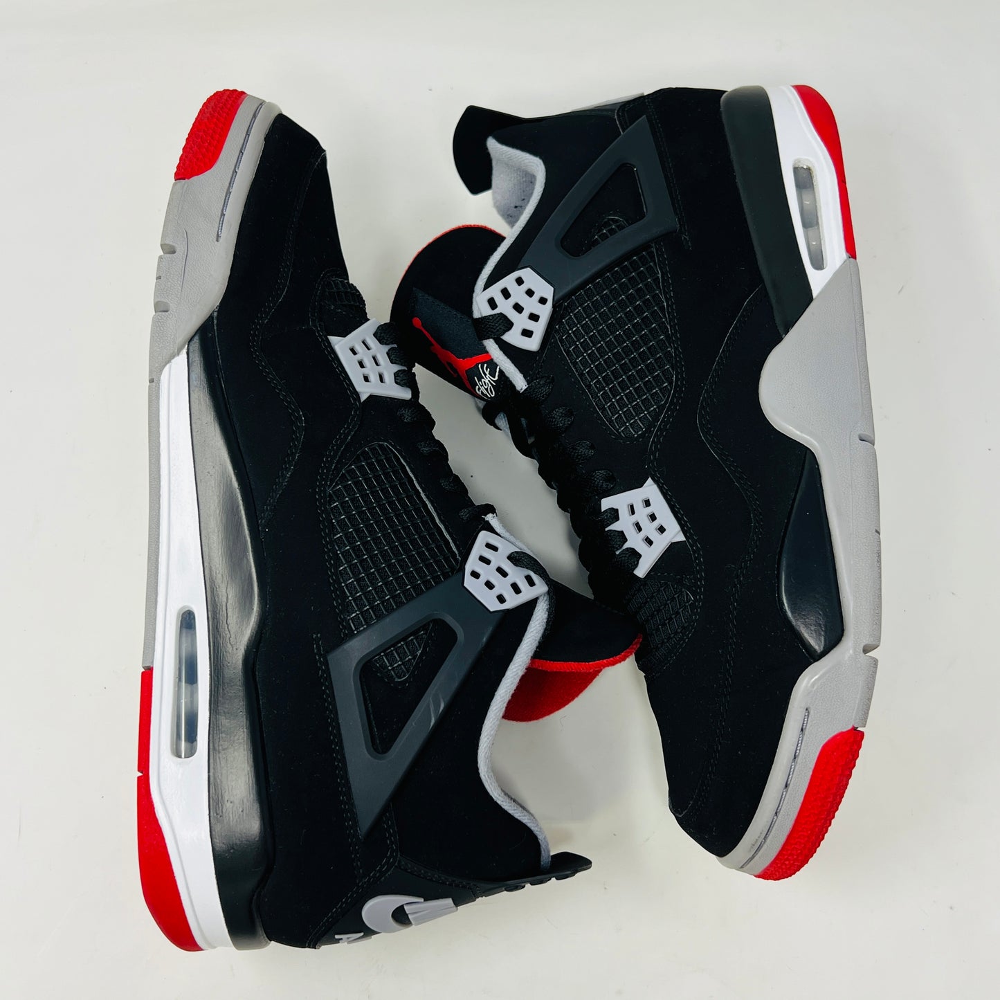 Jordan 4 Retro Bred (2019)