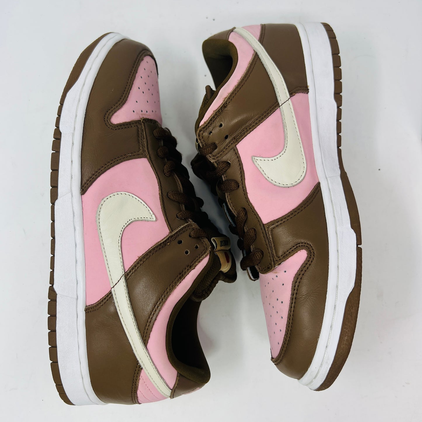 Nike SB Dunk Low Stussy Cherry