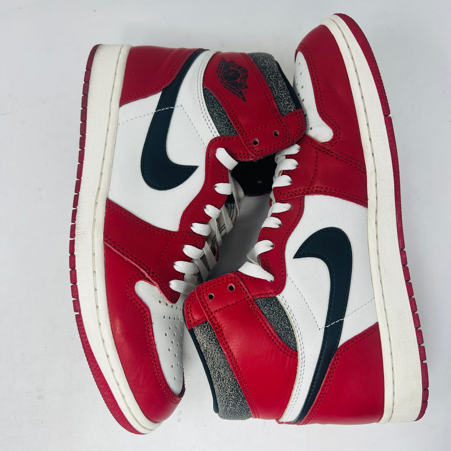 Jordan 1 Retro High OG Chicago Lost and Found