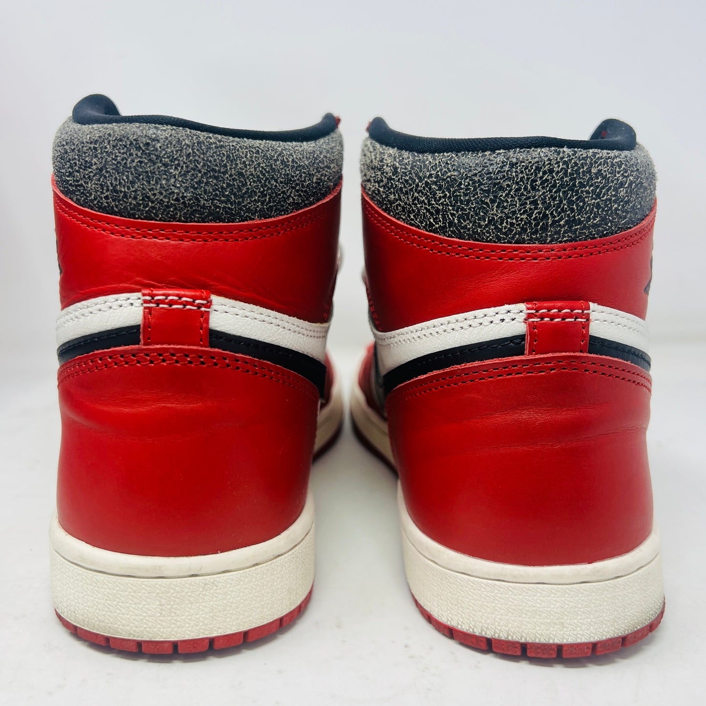 Jordan 1 Retro High OG Chicago Lost and Found