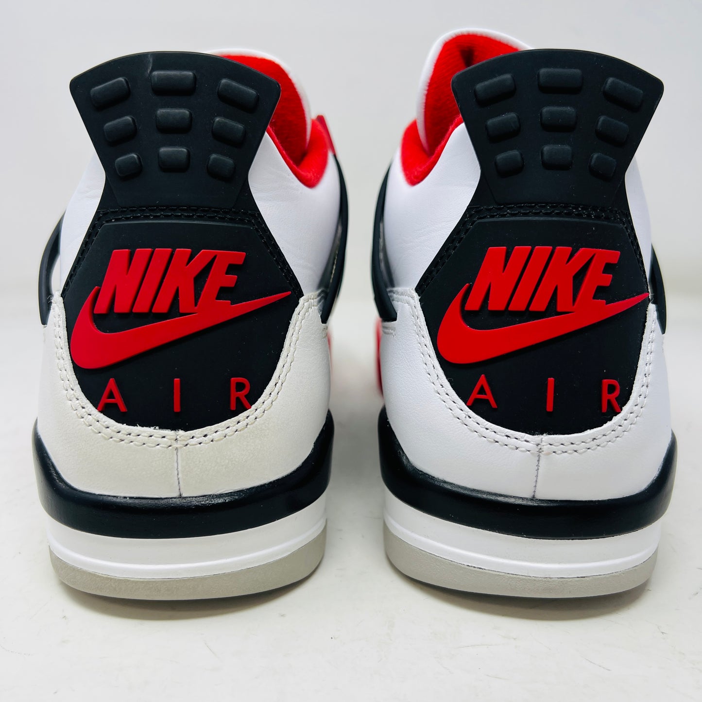 Jordan 4 Retro Fire Red (2020)