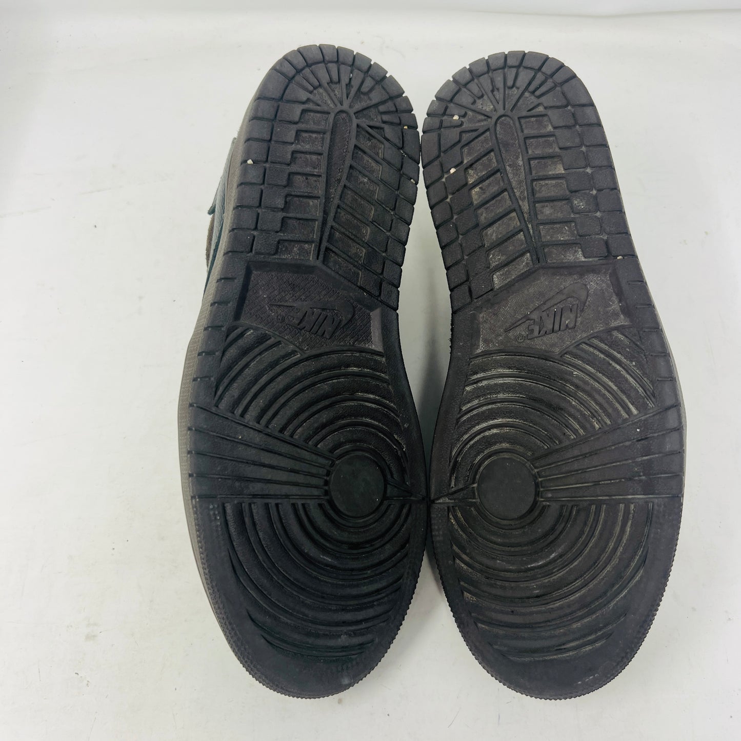 Jordan 1 Retro Low OG SP Travis Scott Velvet Brown