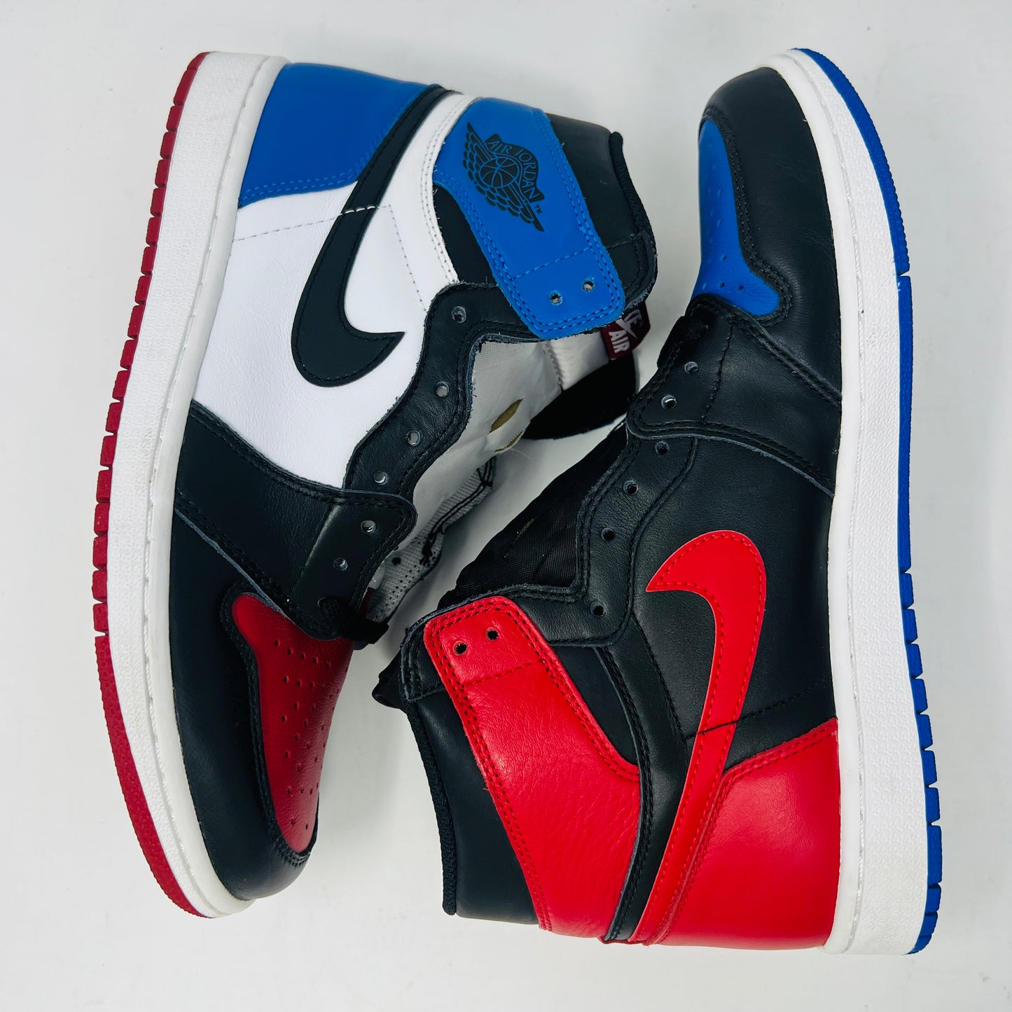 Jordan 1 Retro Top 3