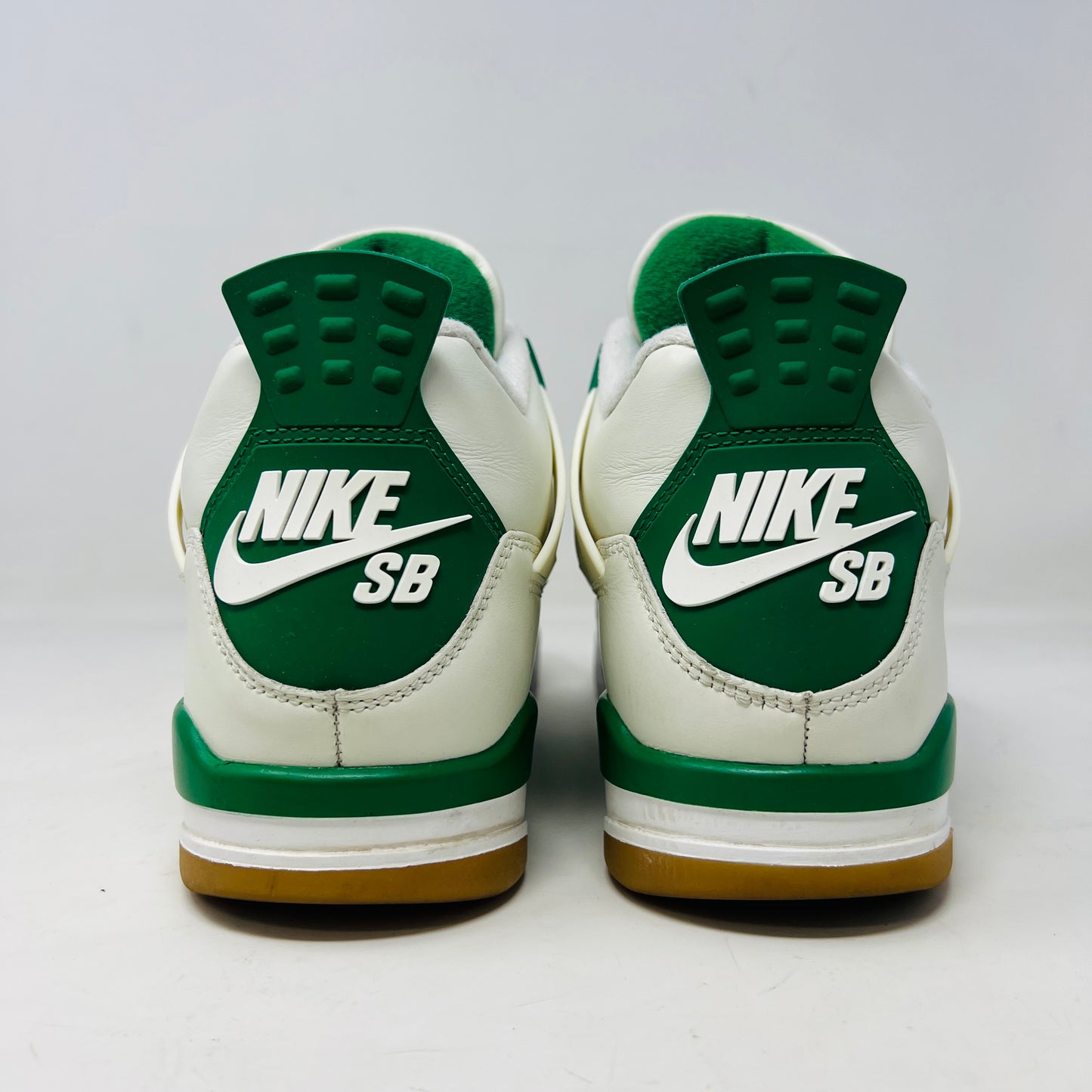 Jordan 4 Retro SB Pine Green