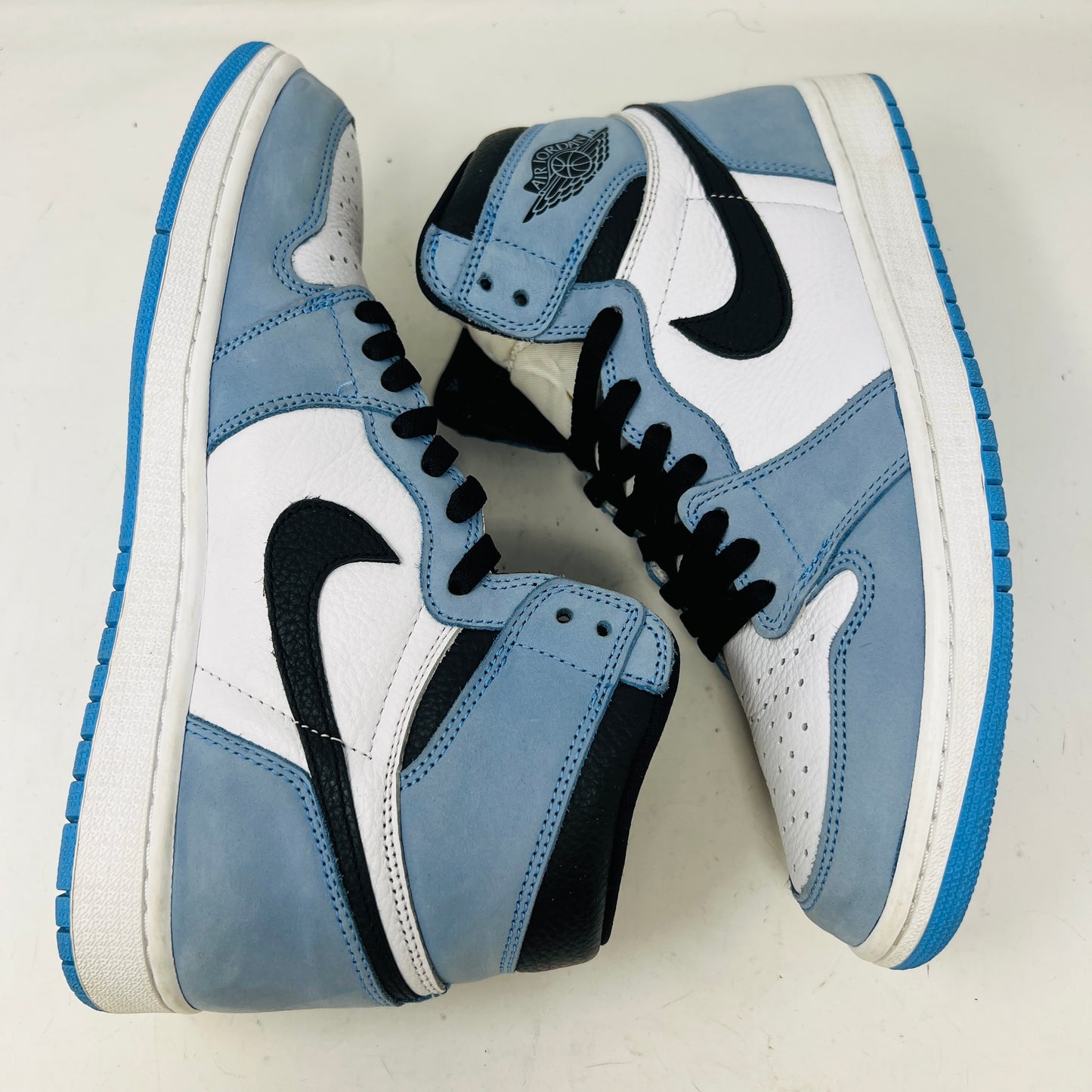 Jordan 1 Retro High OG University Blue