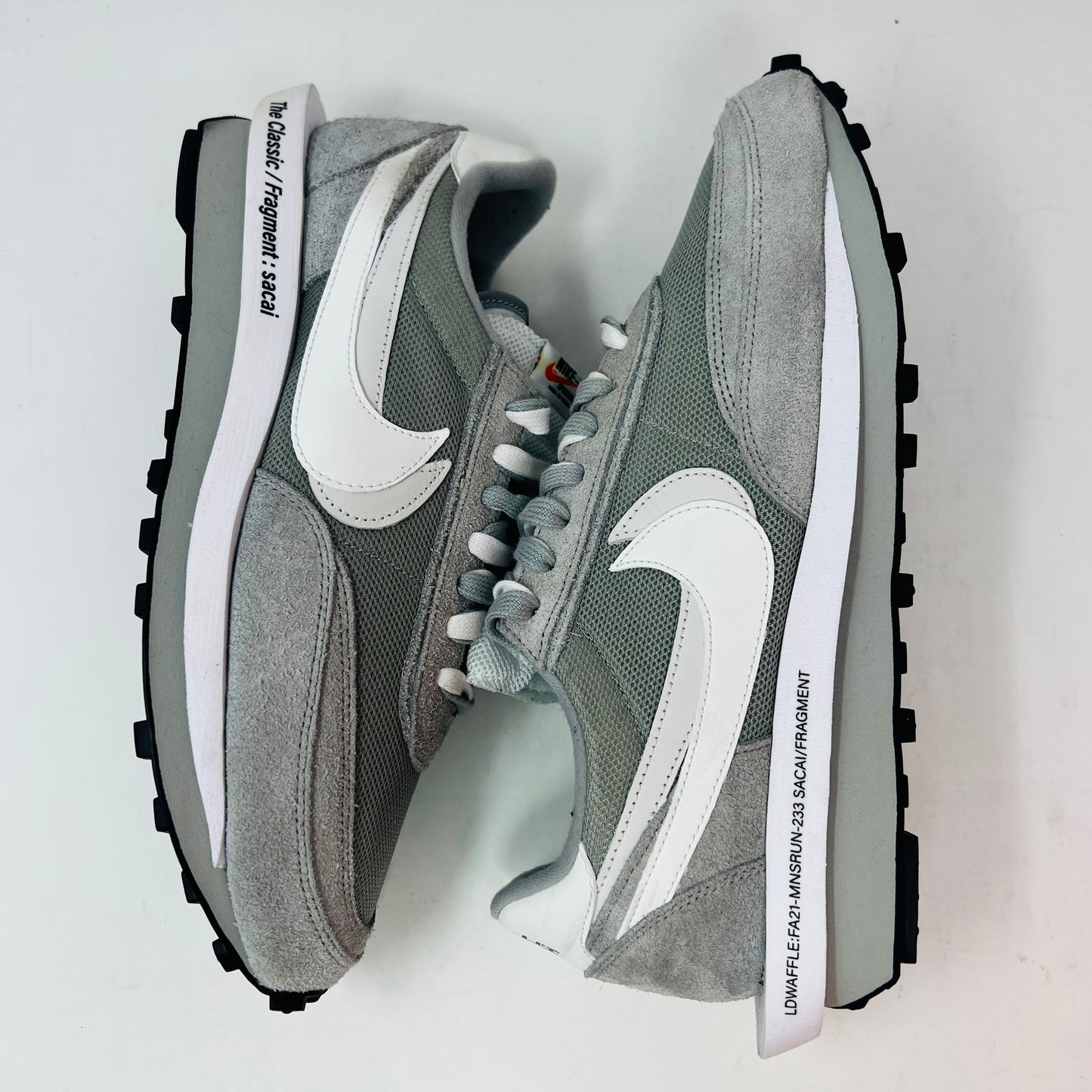 Nike LD Waffle SF sacai Fragment Grey