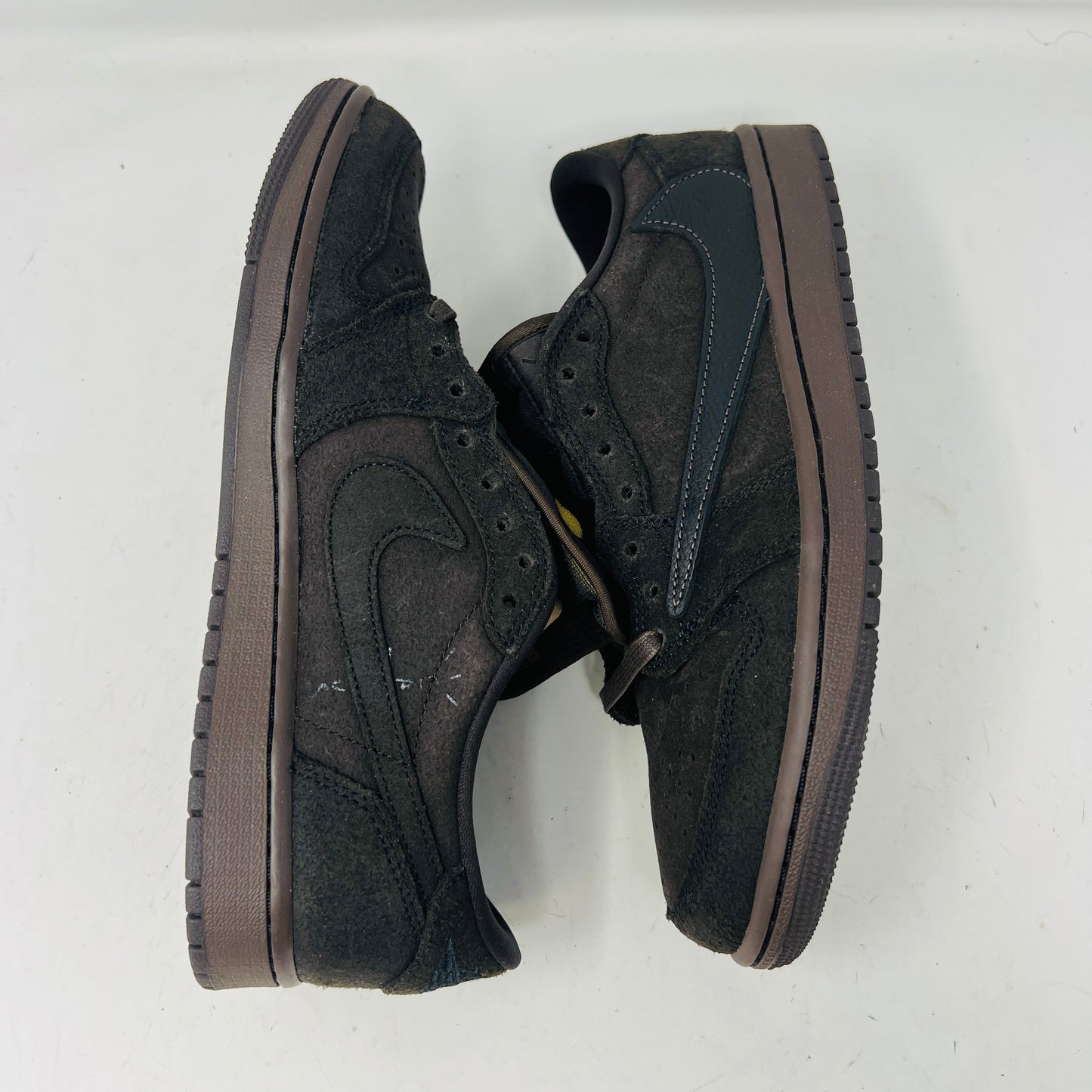 Jordan 1 Retro Low OG SP Travis Scott Velvet Brown