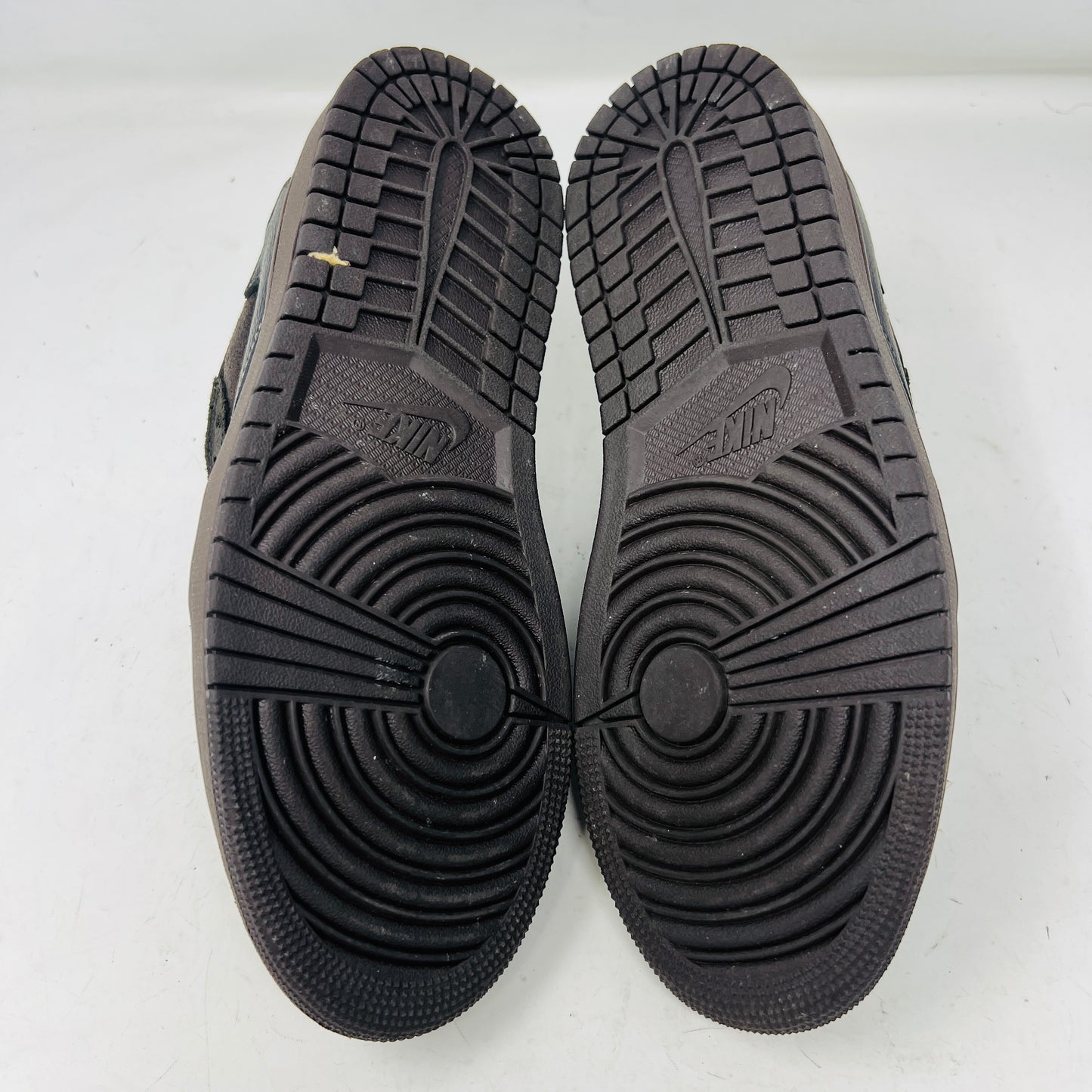 Jordan 1 Retro Low OG SP Travis Scott Velvet Brown