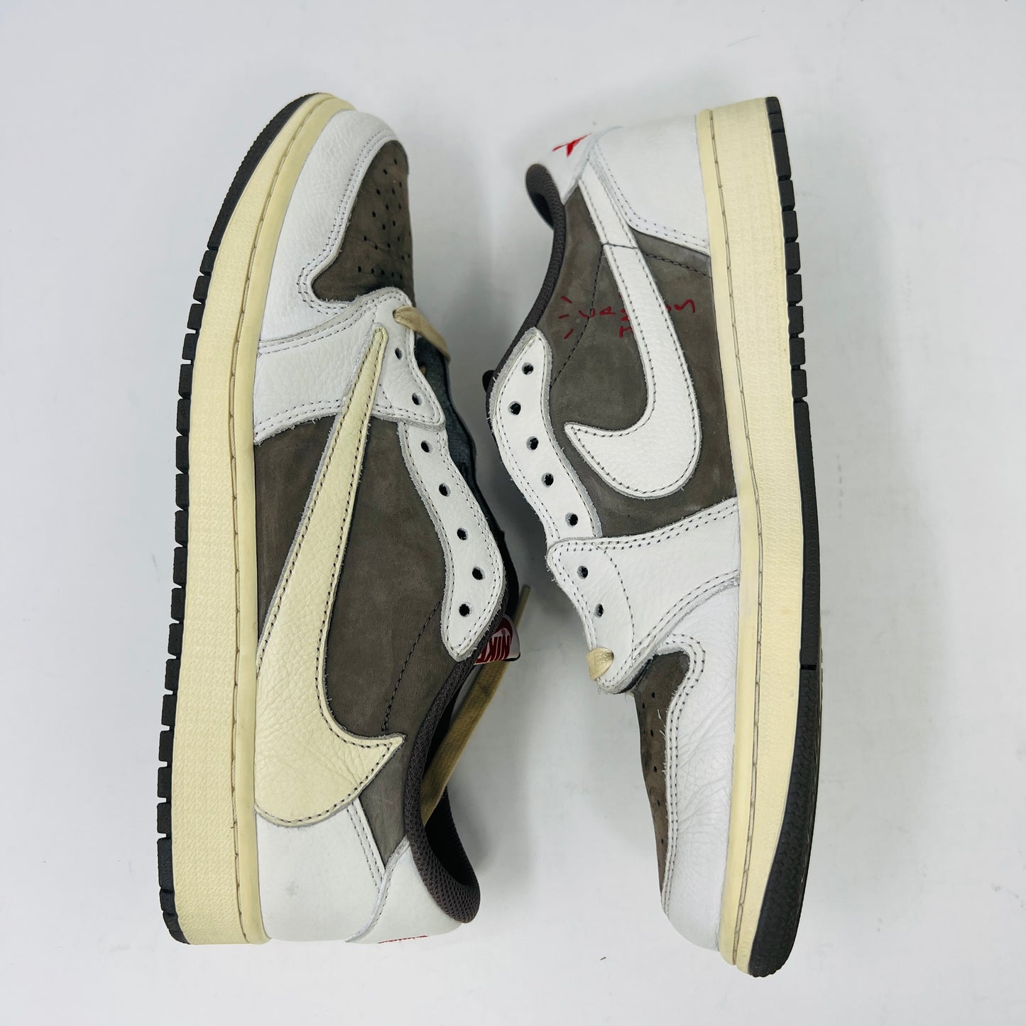Jordan 1 Retro Low OG SP Travis Scott Reverse Mocha