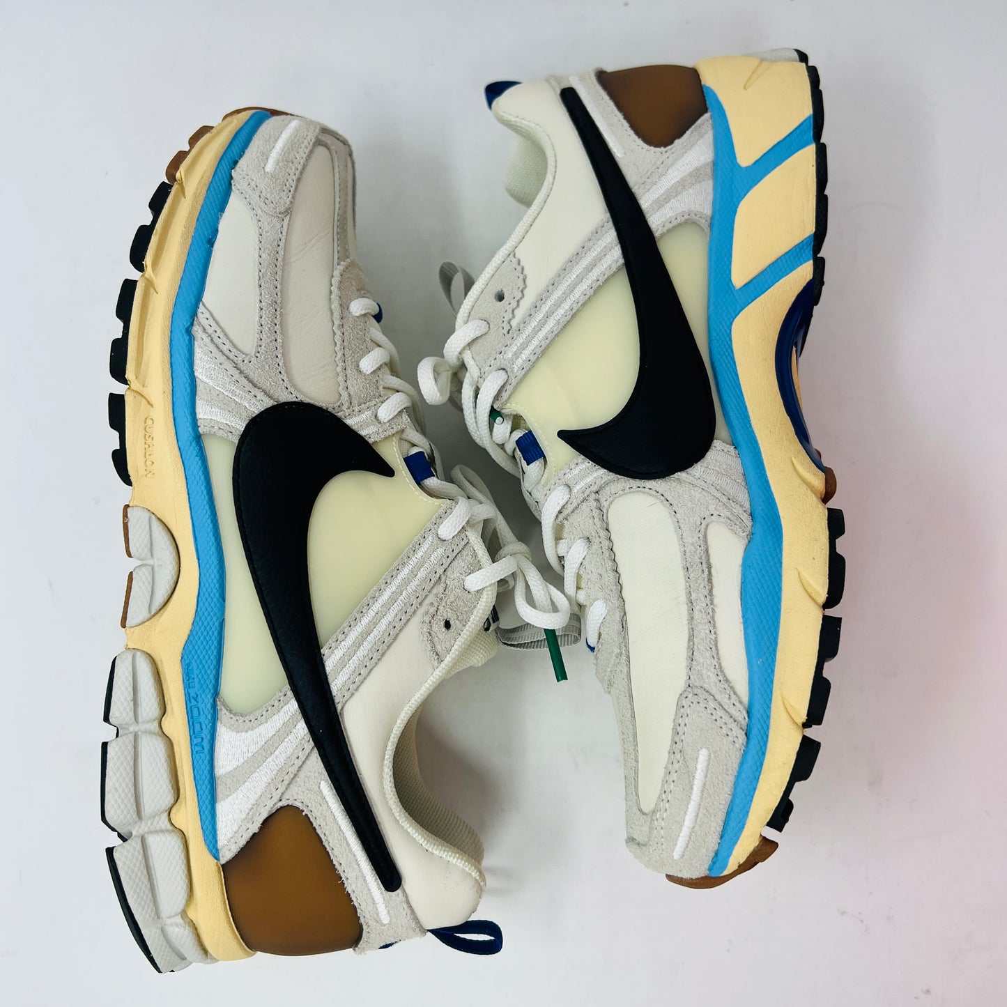 Nike Zoom Vomero 5 Designed by Japan (Women's)