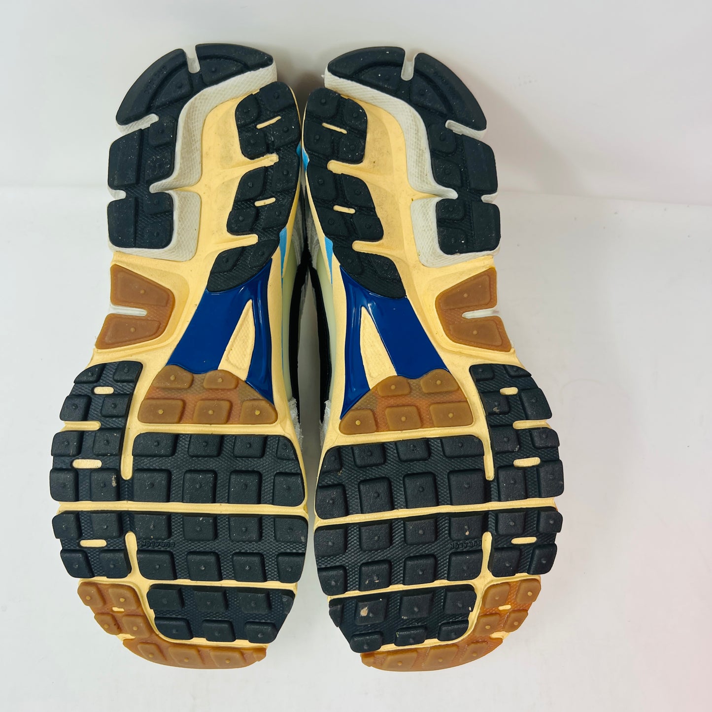 Nike Zoom Vomero 5 Designed by Japan (Women's)
