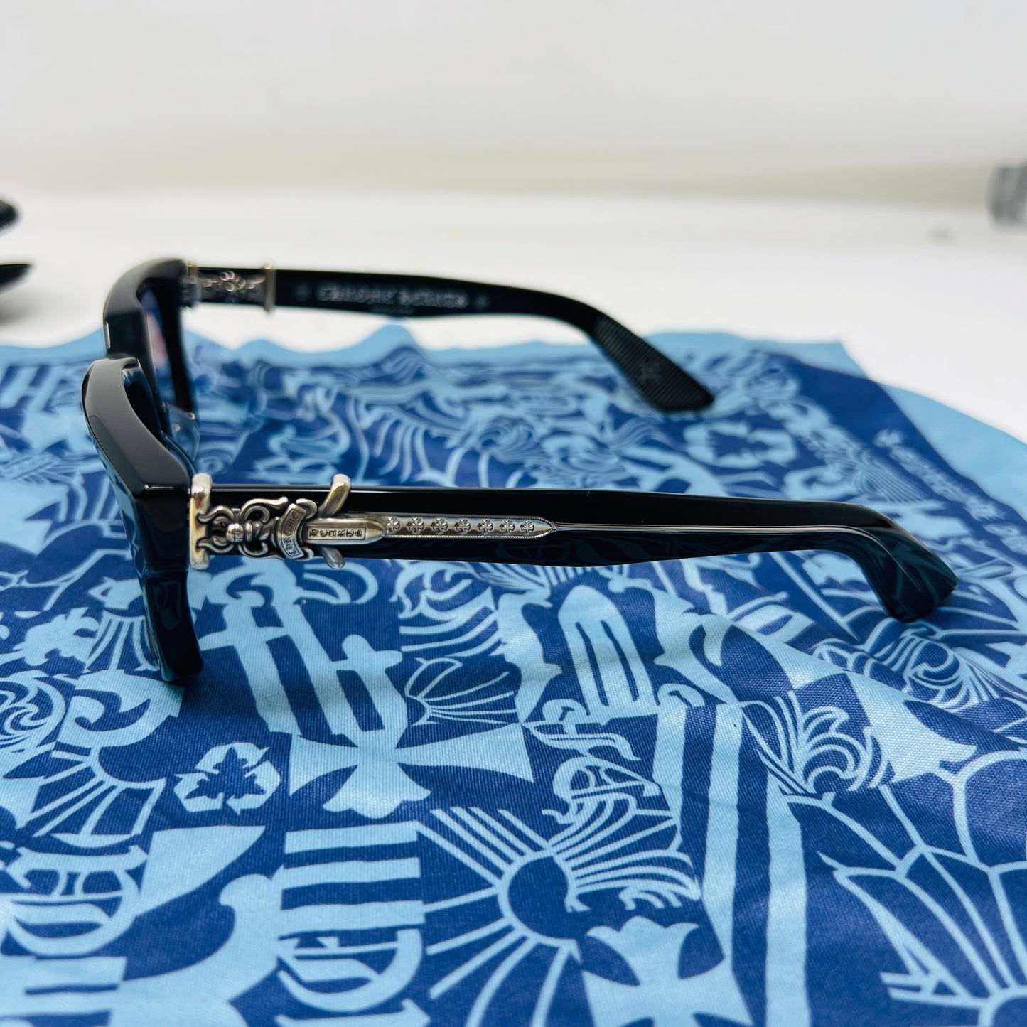 Chrome Hearts Vagillionaire II Glasses Black
