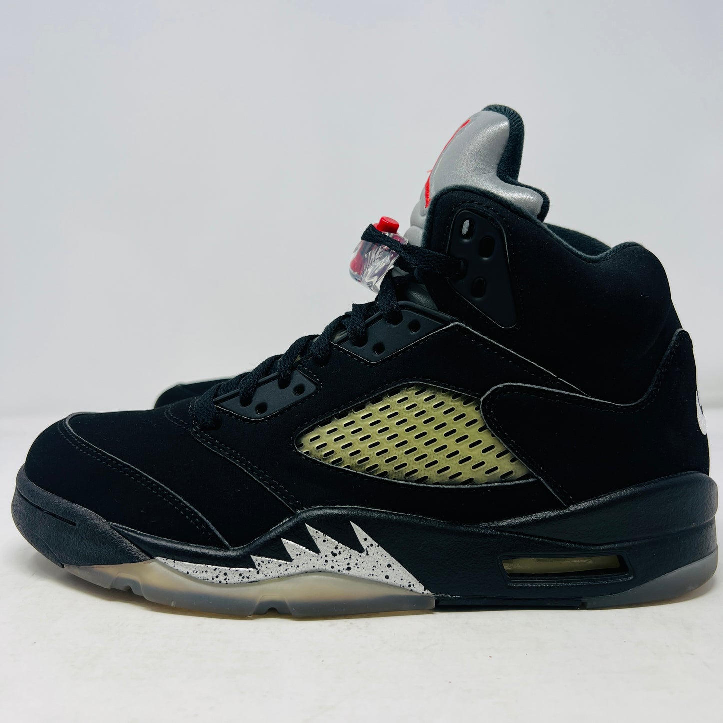 Jordan 5 Retro Black Metallic (2016)