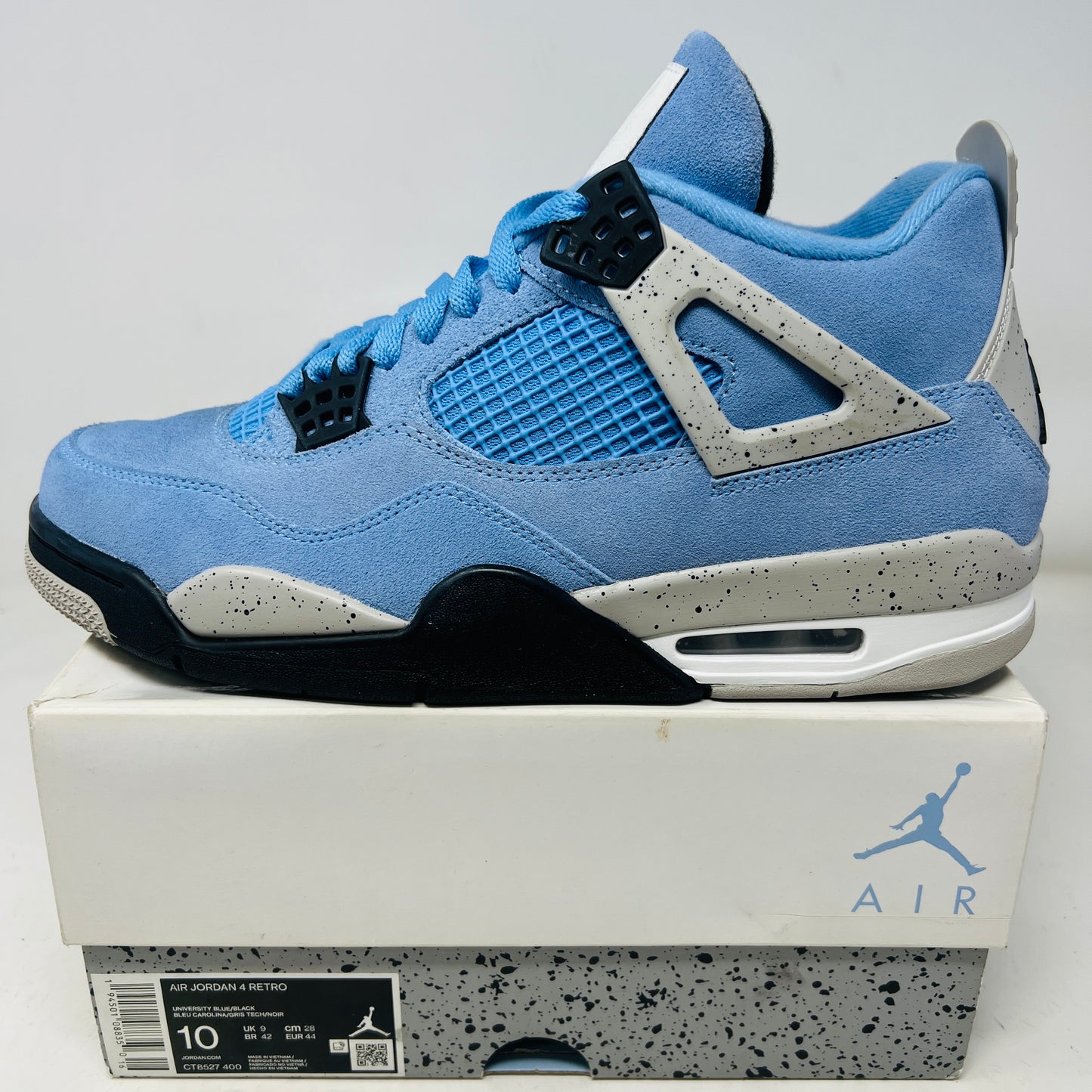 Jordan 4 Retro University Blue