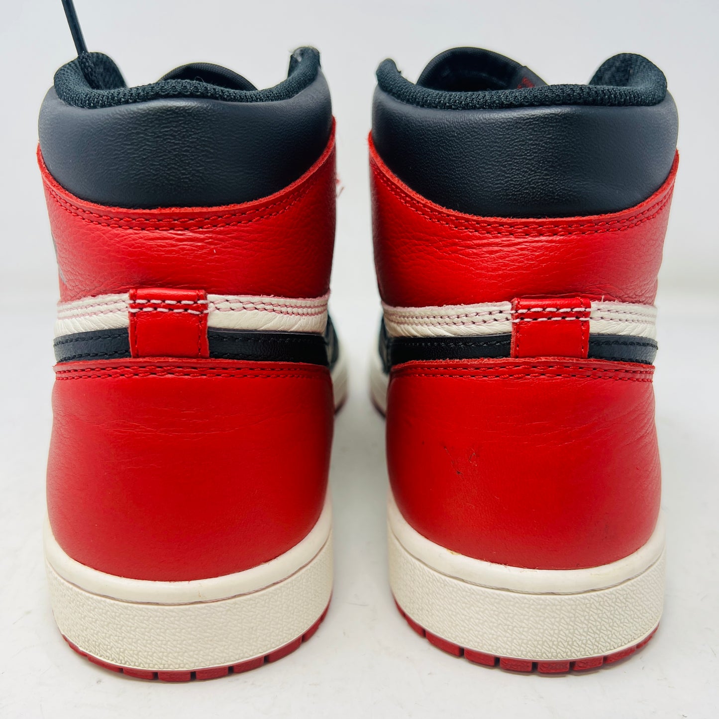 Jordan 1 Retro High Bred Toe