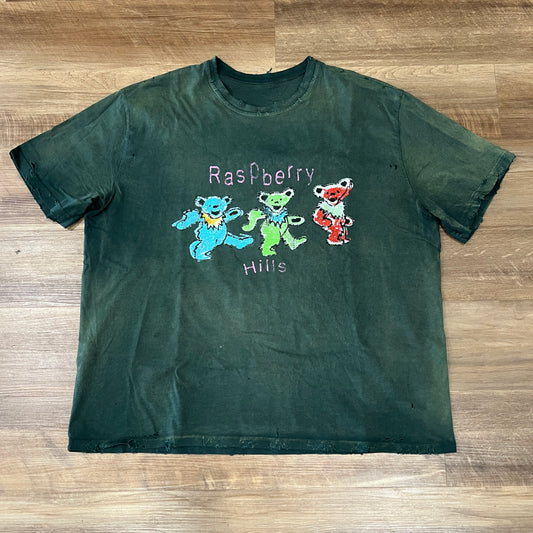 GV Gallery Grateful Berry Tee Green