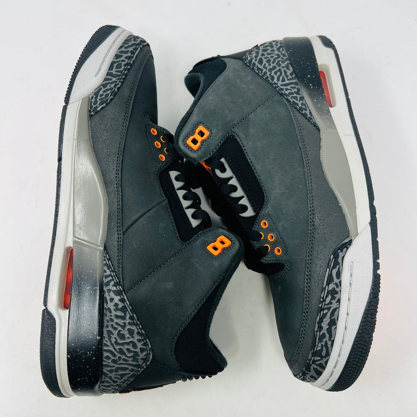 Jordan 3 Retro Fear Pack (2023)