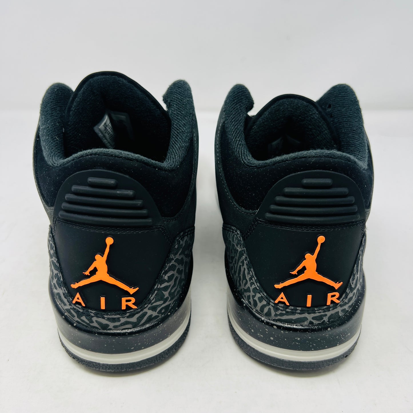 Jordan 3 Retro Fear Pack (2023)