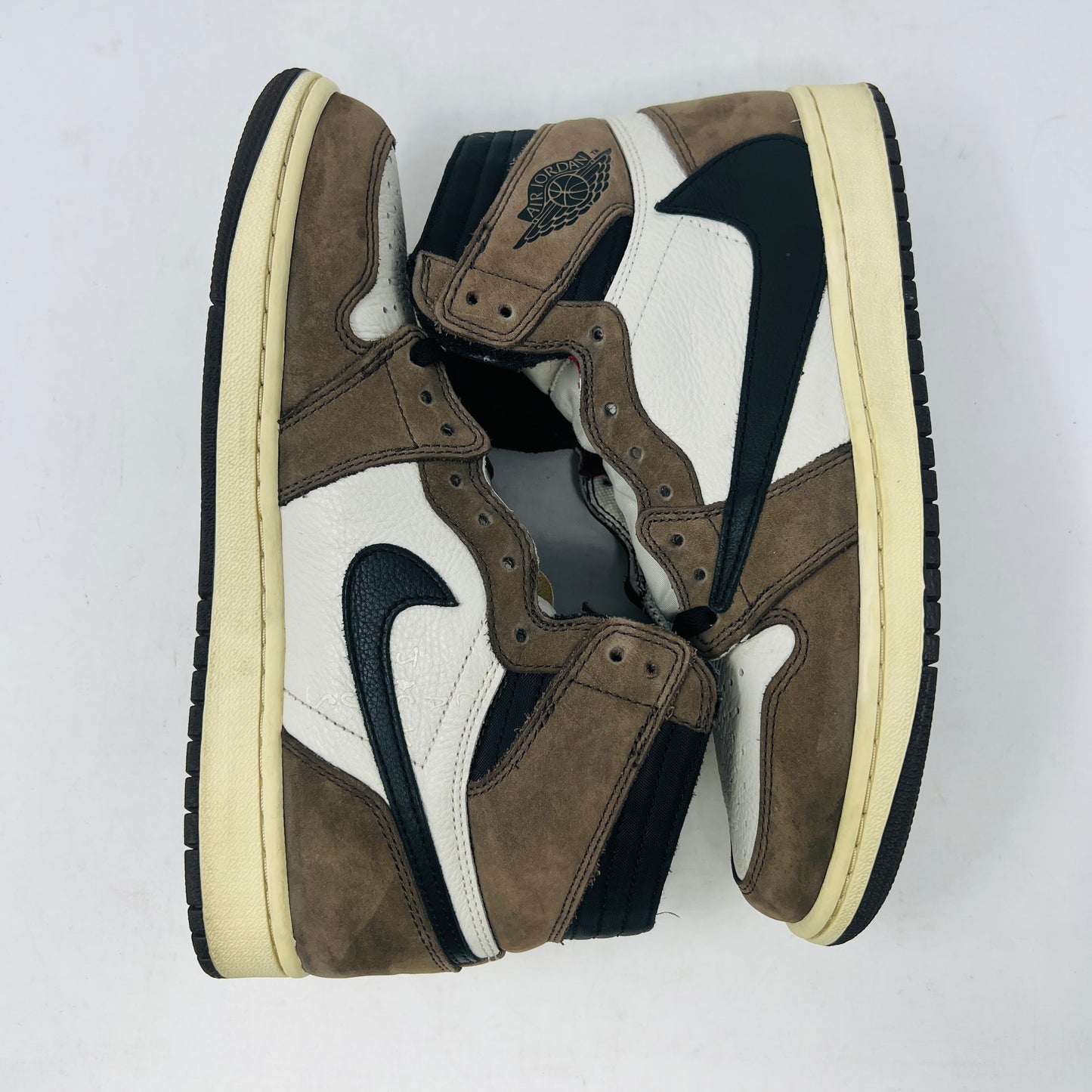 Jordan 1 Retro High OG SP Travis Scott Mocha