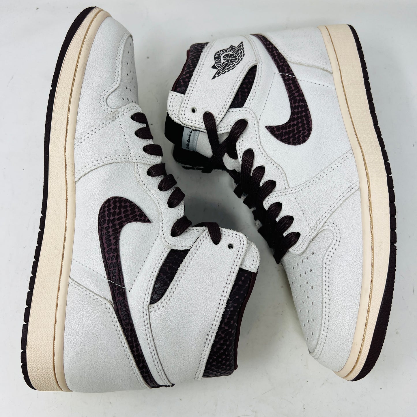 Jordan 1 Retro High OG A Ma Maniére