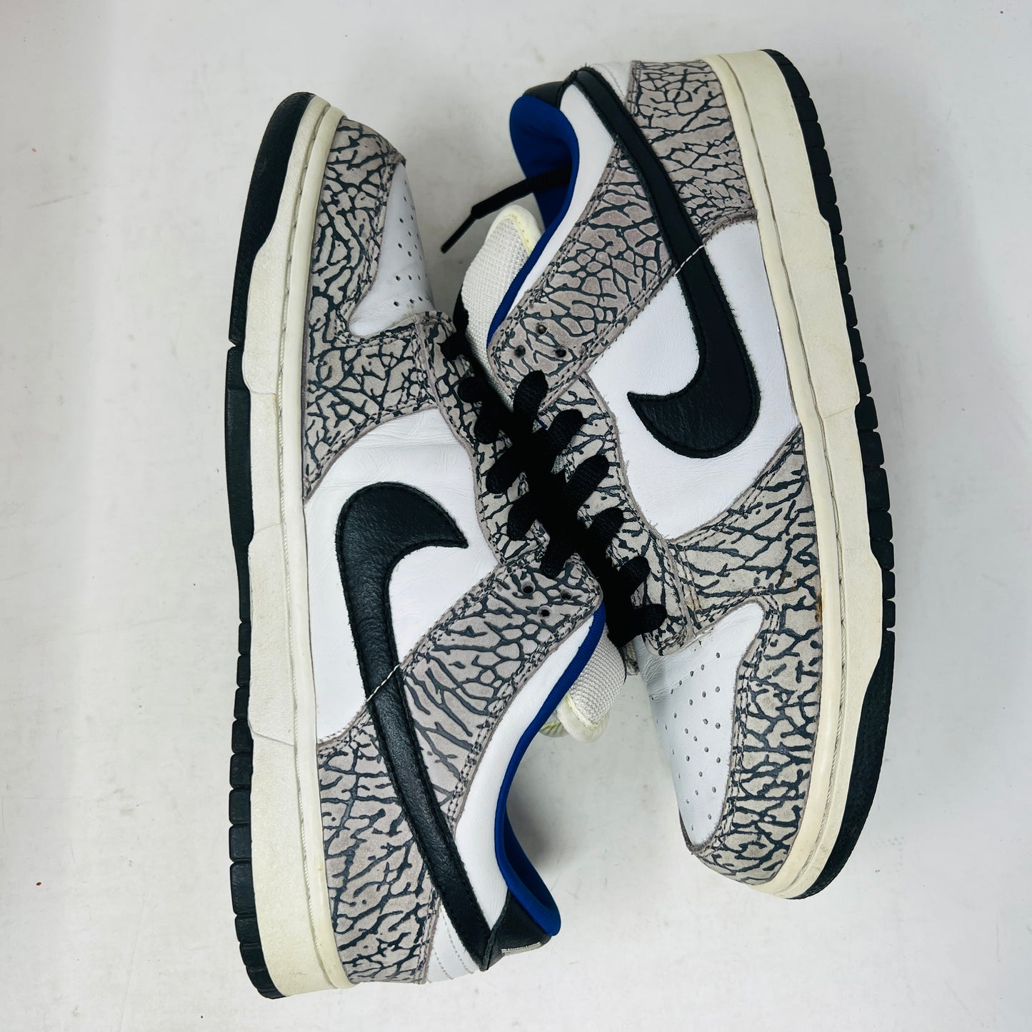 Nike SB Dunk Low Supreme White Cement (2002)
