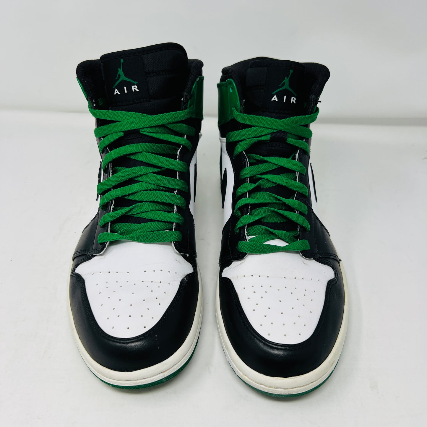 Jordan Defining Moments Pack One 60 Pts (BOTH SHOES)