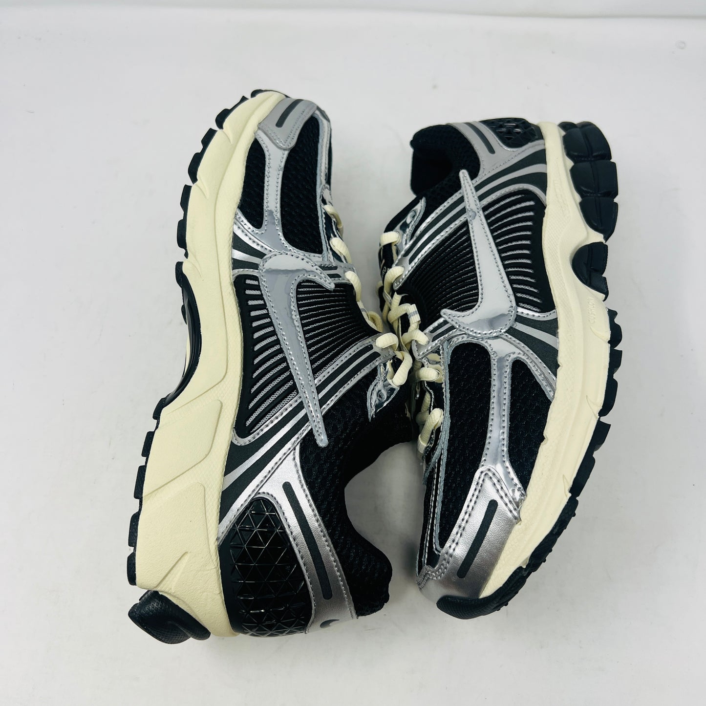 Nike Zoom Vomero 5 Black Chrome