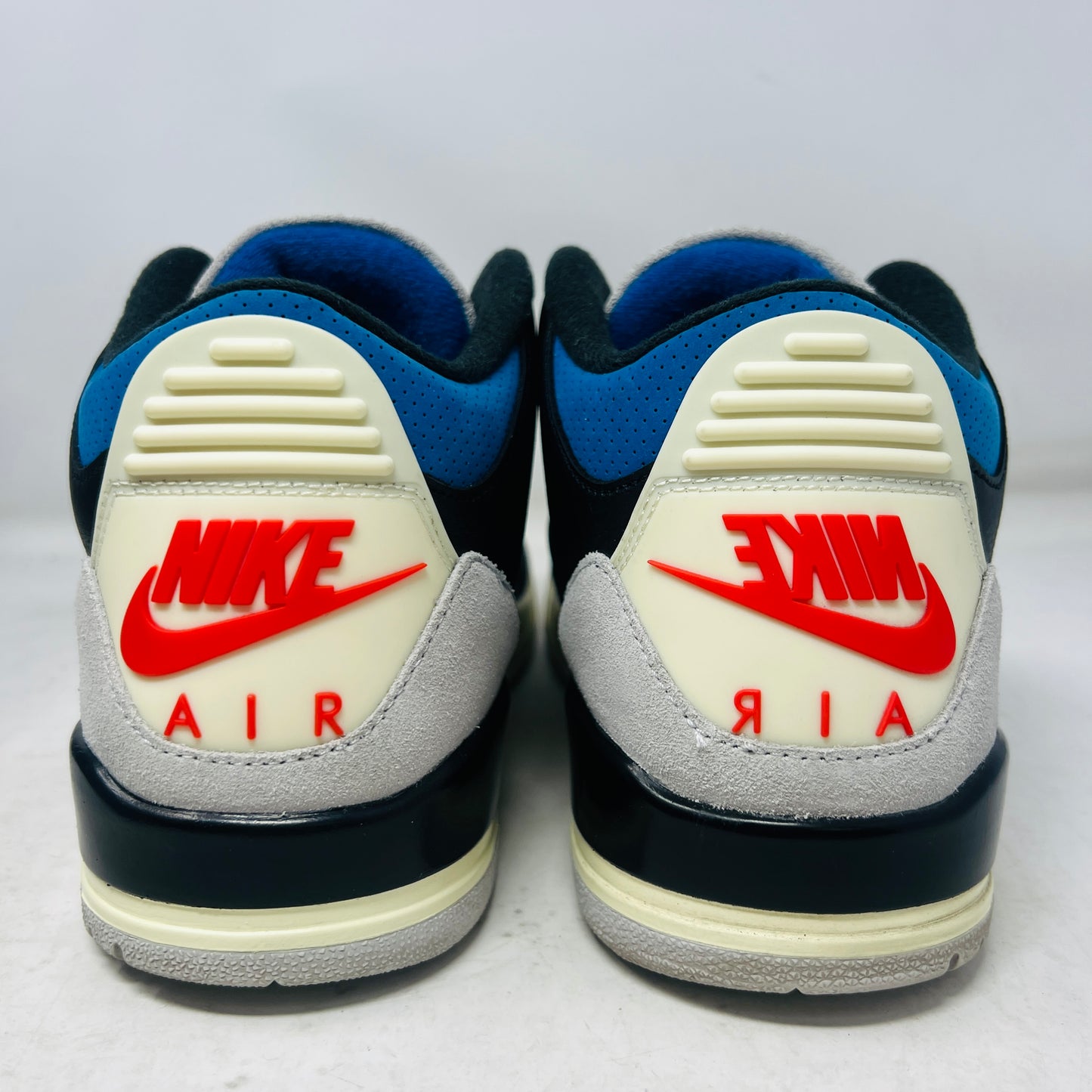 Jordan 3 Retro OG Rare Air