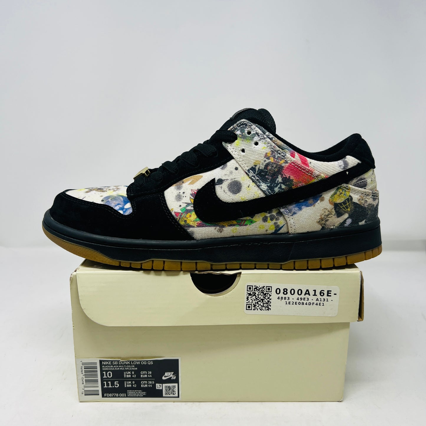Nike SB Dunk Low Supreme Rammellzee