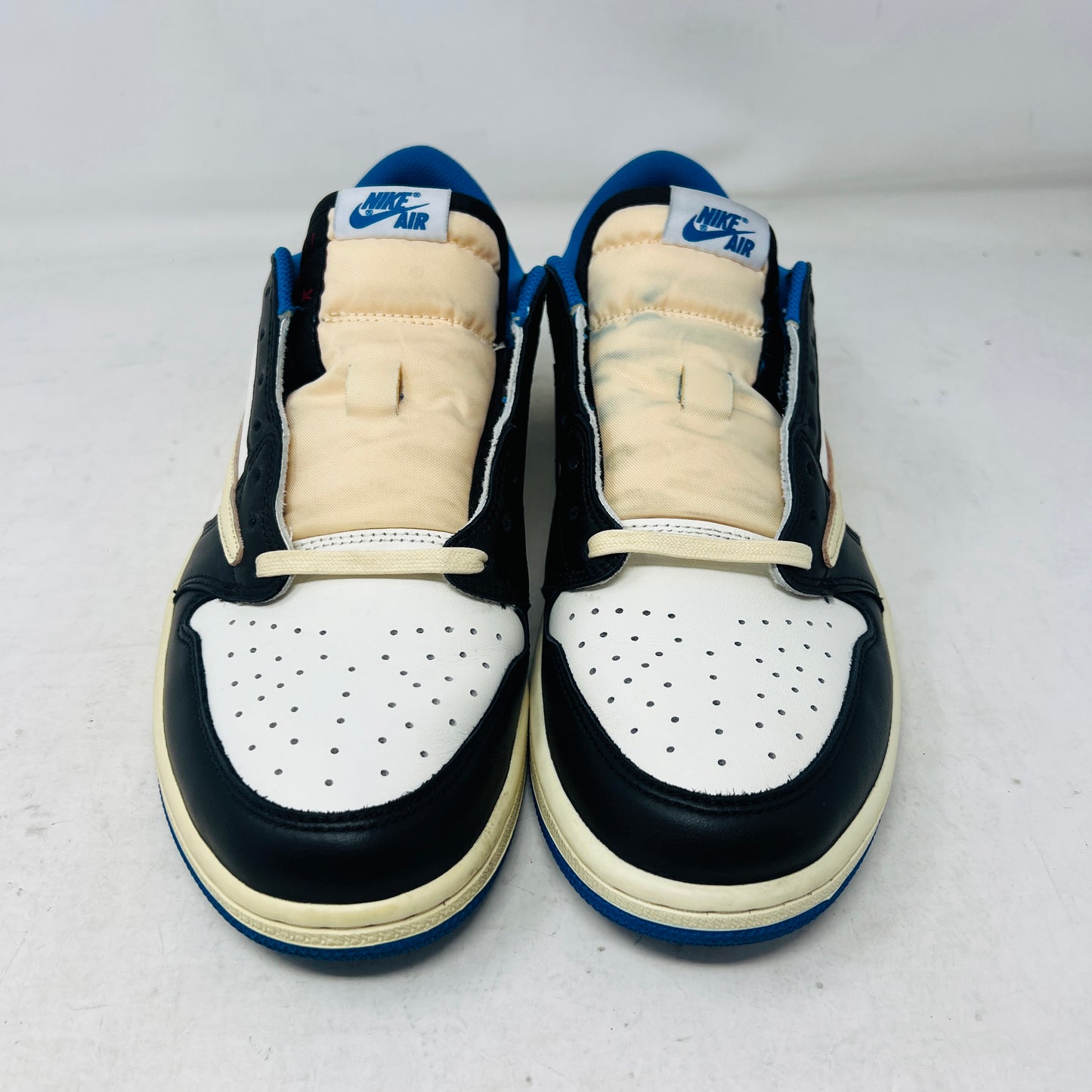 Jordan 1 Retro Low OG SP Fragment x Travis Scott