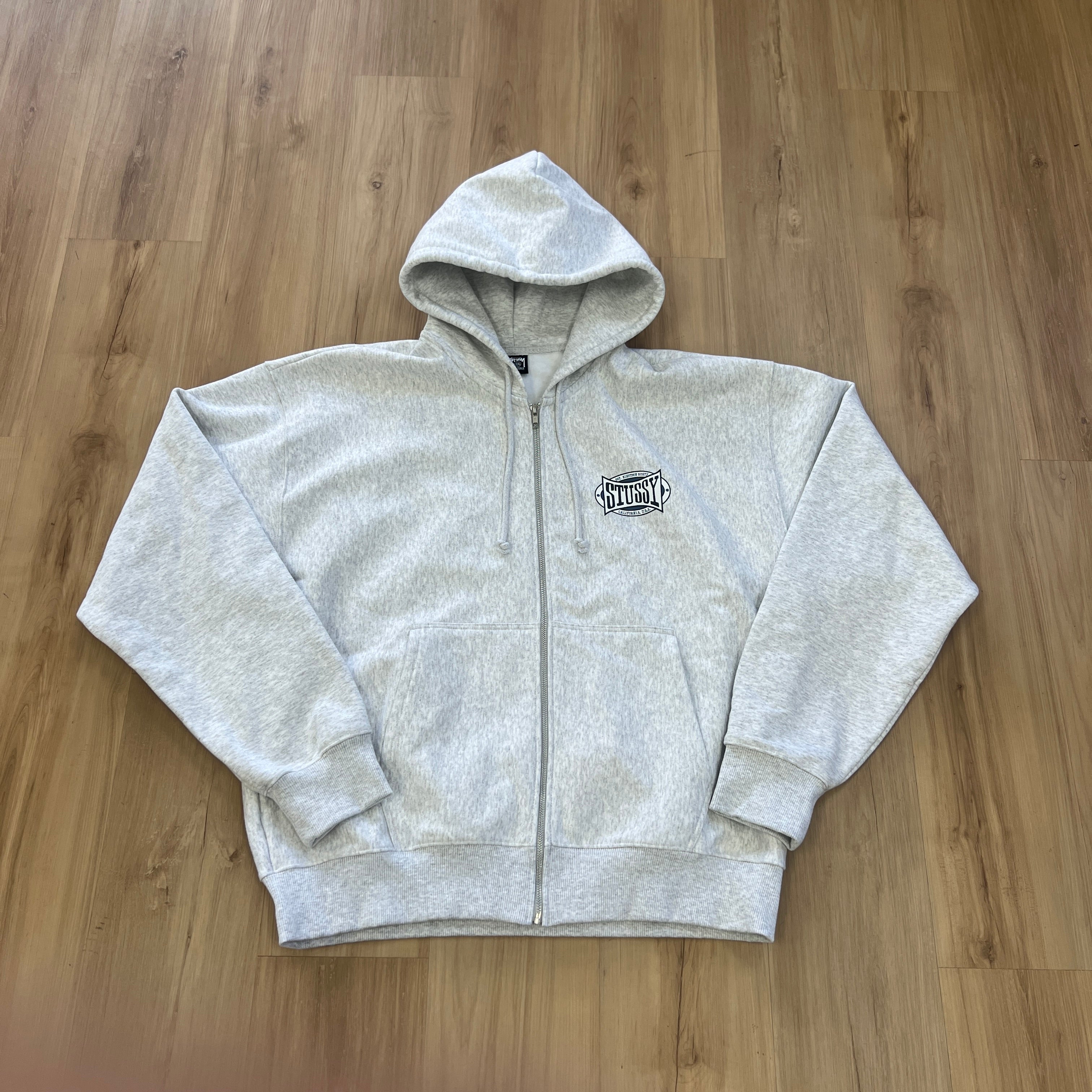 o*o様 STUSSY × Champion リバースウィーブ パーカー ARM Stüssy Champion Oval Zip Hoodie Ash Heather – Holy Ground