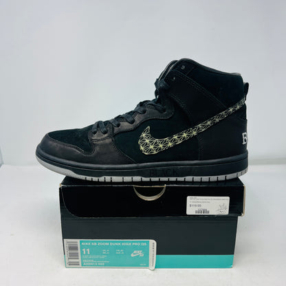 Nike SB Dunk High Black Bar