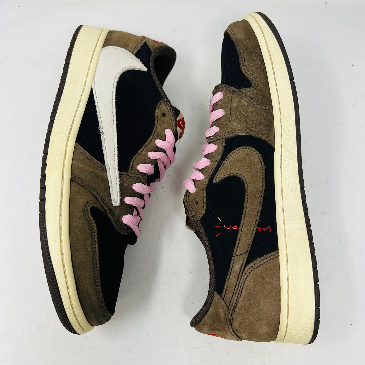 Jordan 1 Retro Low OG SP Travis Scott Mocha