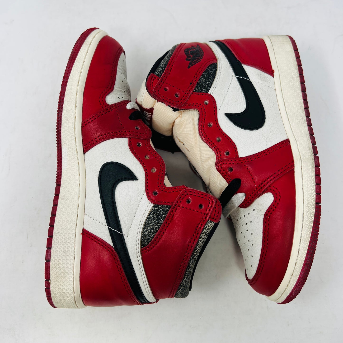 Jordan 1 Retro High OG Chicago Lost and Found (GS)
