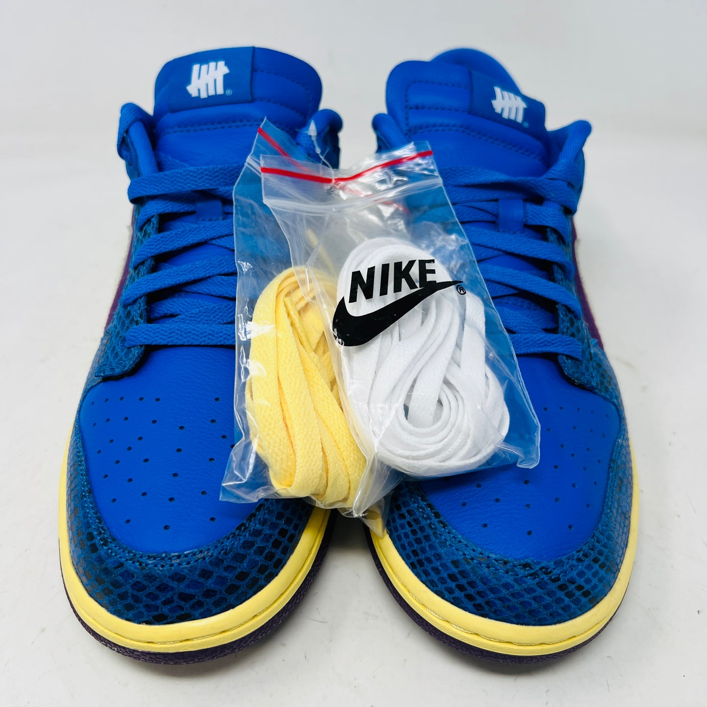 Nike Dunk Low Undefeated 5 On It Dunk vs. AF1