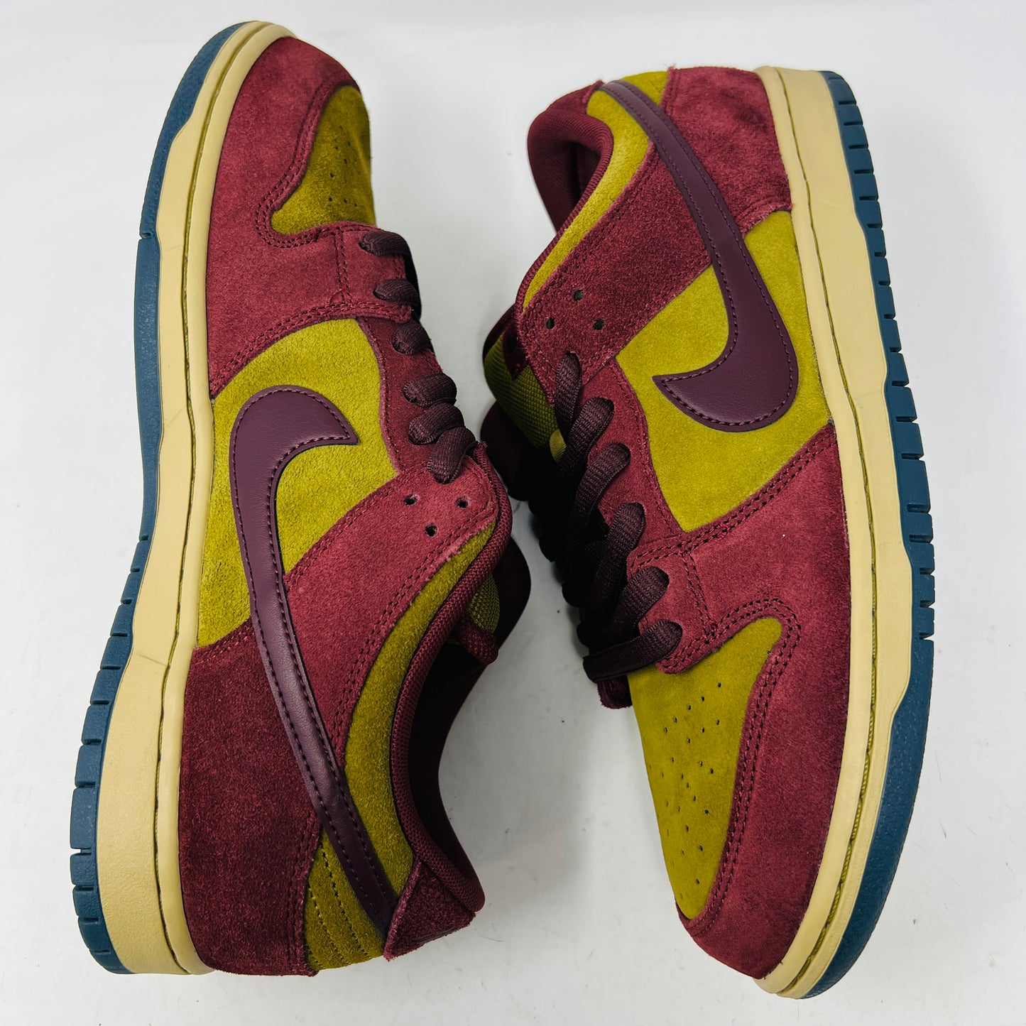 Nike SB Dunk Low Dark Team Red Olive Flak
